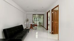 Blk 157 Mayflower Shopping & Food Centre (Ang Mo Kio), HDB 3 Rooms #556610461